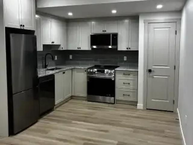 2 Bedroom Apartment Calgary AB LS102658558