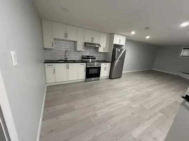 2 Bedroom Apartment Calgary AB LS103011740