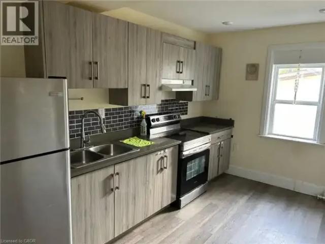 2 Bedroom Apartment Cambridge ON 103840287