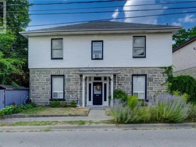 2 Bedroom Apartment Cambridge ON LS100170915