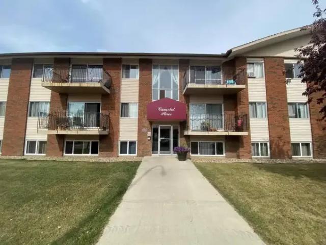 2 Bedroom Apartment Camrose AB 102845556