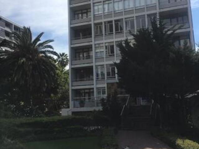 2 Bedroom Apartment Cape Town Western Cape LS82470198