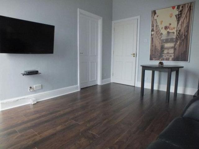 2 Bedroom Apartment close to Trinity and NCI