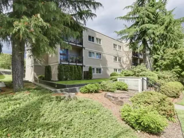 2 Bedroom Apartment Coquitlam BC 104986090