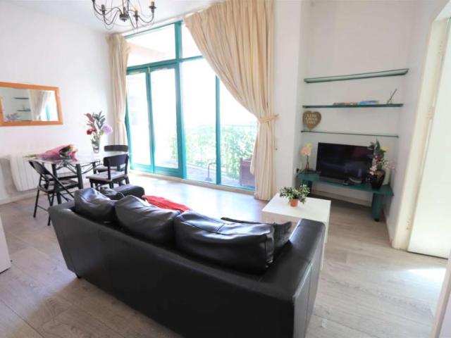 2 Bedroom Apartment Dublin Dublin D08 T6X8 LS94936447