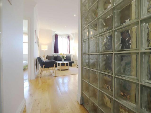 2 Bedroom Apartment Dublin Dublin D02V098 94936451