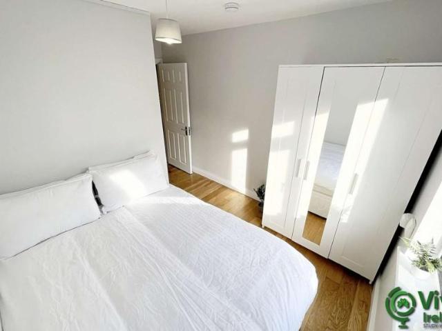 2 Bedroom Apartment Dublin Dublin D03 K590 102918397