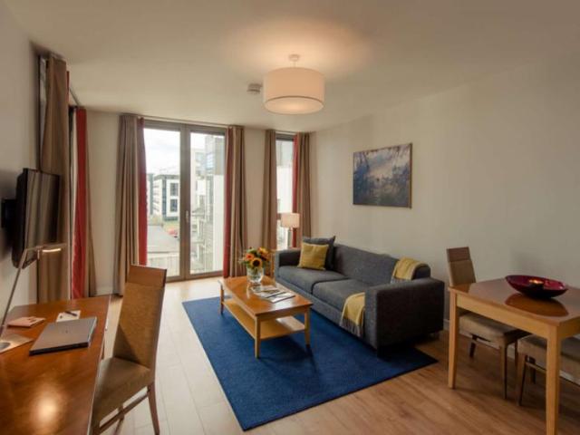 2 Bedroom Apartment Dublin Dublin D18 Y9R9 101671004