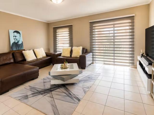 2 Bedroom Apartment Dor Dor 103415069