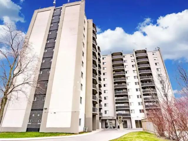 2 Bedroom Apartment Etobicoke ON LS102951578