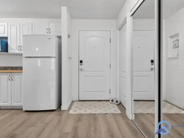 2 Bedroom Apartment Edmonton AB LS102915131