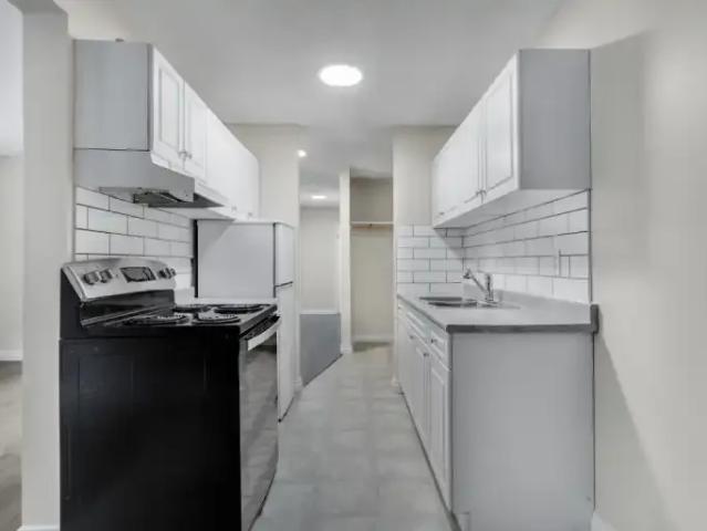 2 Bedroom Apartment Edmonton AB LS98631430
