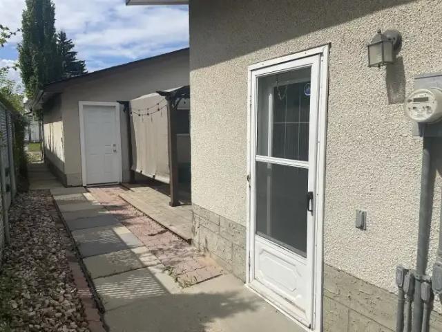 2 Bedroom Apartment Edmonton AB LS99678301