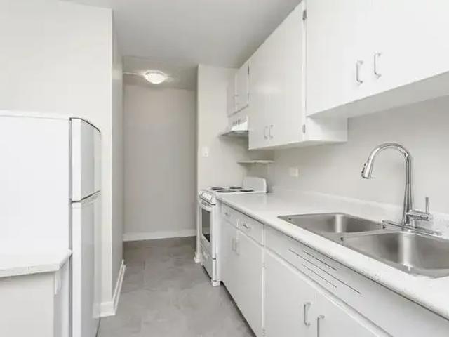 2 Bedroom Apartment Edmonton AB 100441854