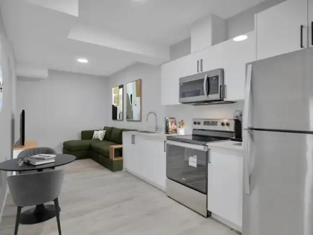 2 Bedroom Apartment Edmonton AB 100709146