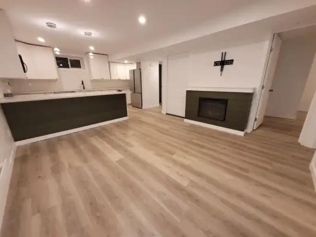 2 Bedroom Apartment Edmonton AB 101339482