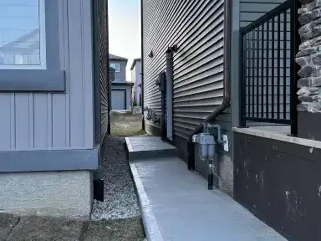 2 Bedroom Apartment Edmonton AB 102203868