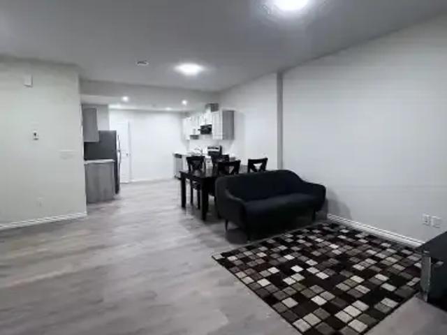 2 Bedroom Apartment Edmonton AB 102204169