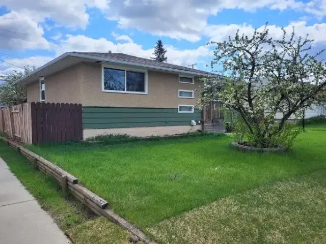 2 Bedroom Apartment Edmonton AB 102338848