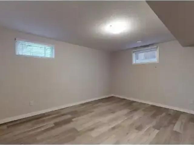 2 Bedroom Apartment Edmonton AB 102578365