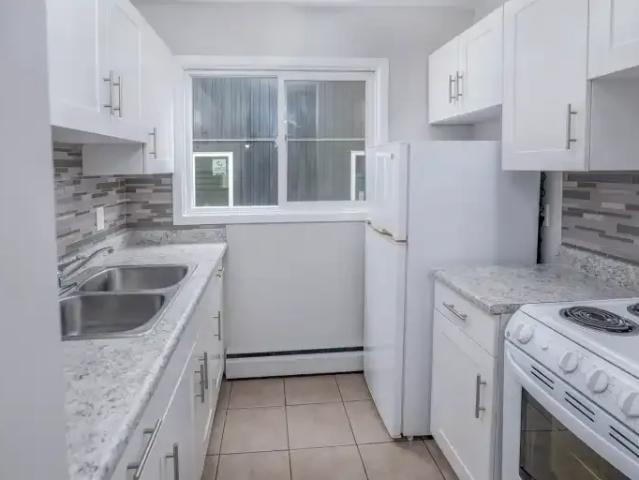 2 Bedroom Apartment Edmonton AB 103423556