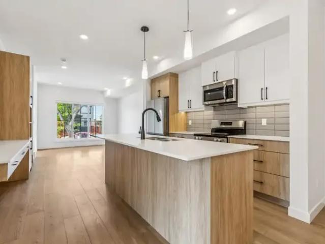 2 Bedroom Apartment Edmonton AB 103770629