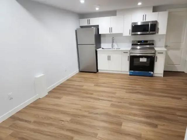 2 Bedroom Apartment Edmonton AB 104181600