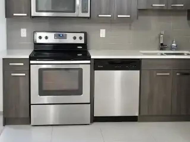 2 Bedroom Apartment Edmonton AB 104182595