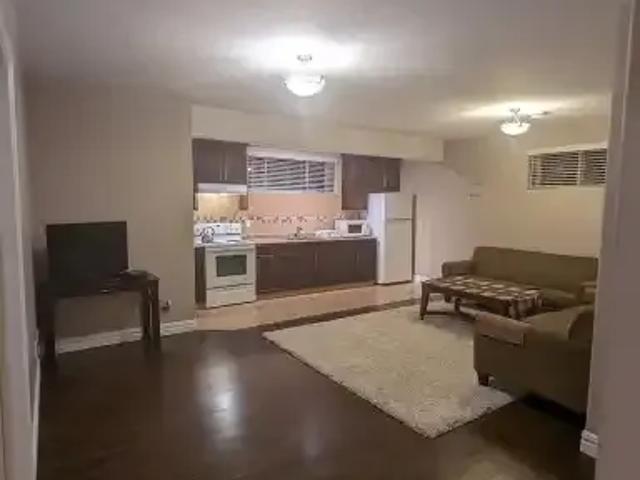 2 Bedroom Apartment Edmonton AB 104257186