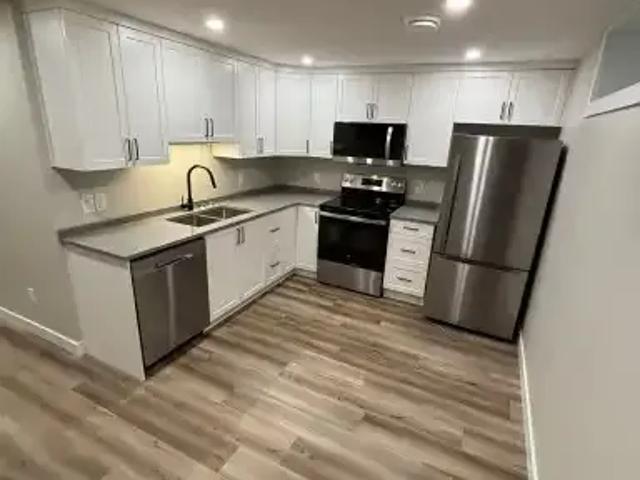 2 Bedroom Apartment Edmonton AB 104470723