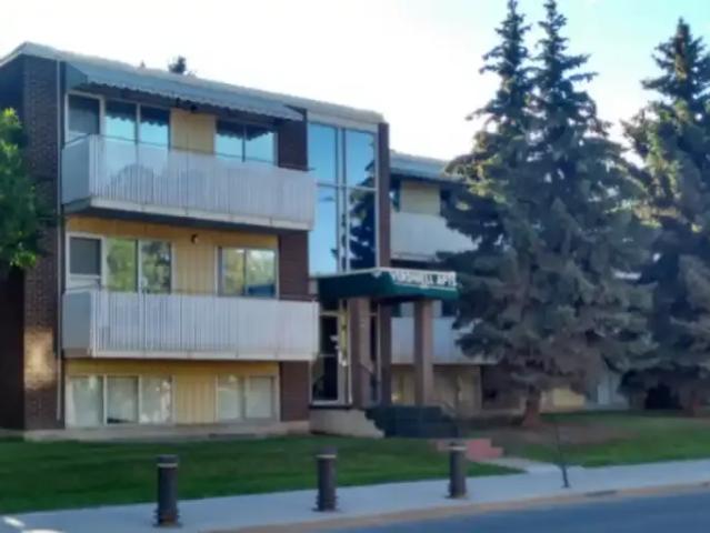 2 Bedroom Apartment Edmonton AB 104433541