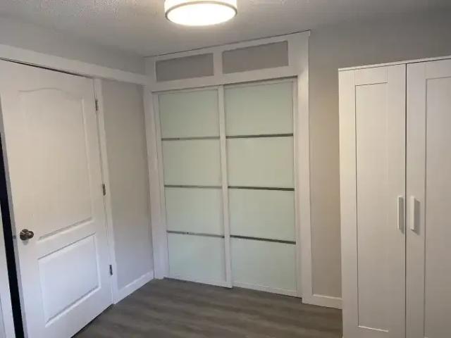 2 Bedroom Apartment Edmonton AB 104434122