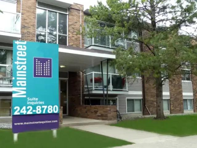 2 Bedroom Apartment Edmonton AB 104710661