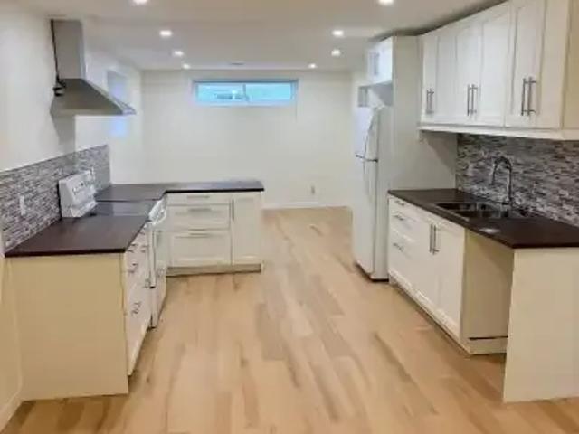 2 Bedroom Apartment Edmonton AB 104940850