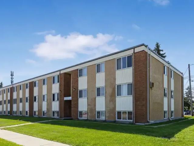 2 Bedroom Apartment Edmonton AB 105087915