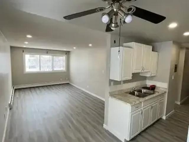 2 Bedroom Apartment Edmonton AB 97906234