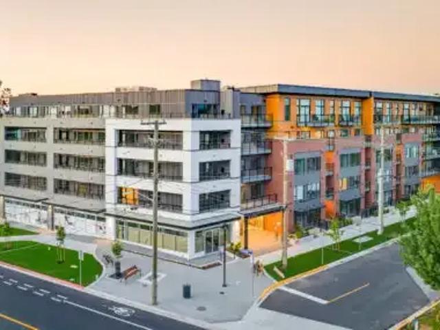 2 Bedroom Apartment Esquimalt BC LS102951868