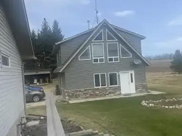 2 Bedroom Apartment Fallis AB LS101948387