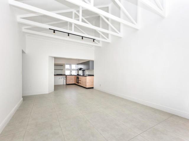 2 Bedroom Apartment / Flat For Rent in Atholl, Sandton