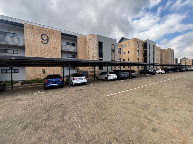 2 Bedroom Apartment / Flat For Sale in Castle Gate