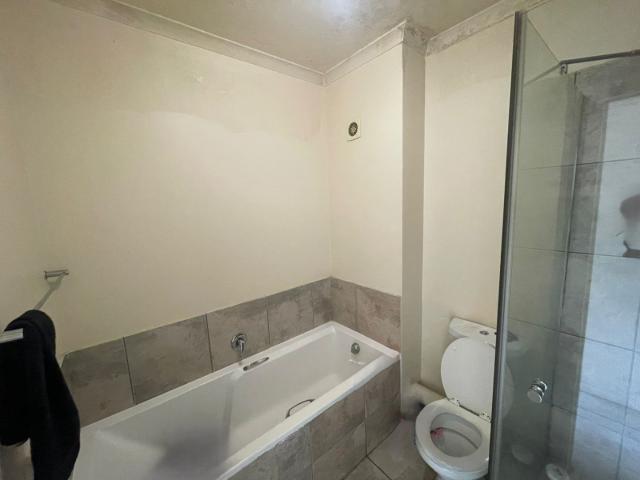 2 Bedroom Apartment / Flat For Sale in Chase Valley