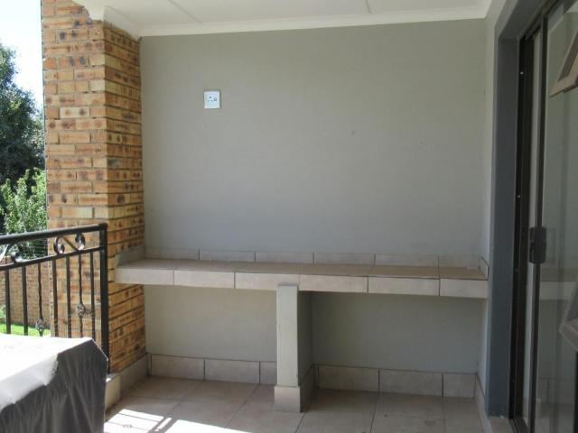 2 Bedroom Apartment / Flat For Sale in Crystal Park
