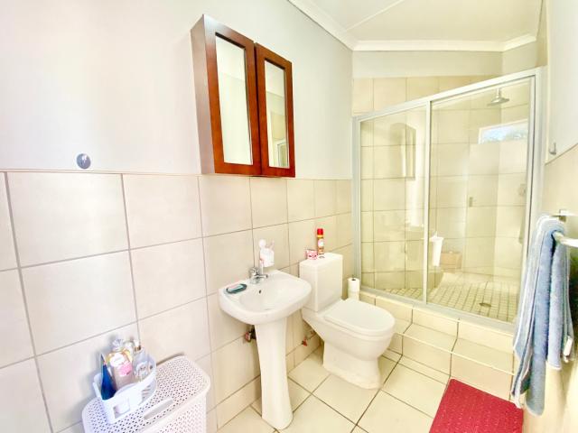 2 Bedroom Apartment / Flat For Sale in Annlin