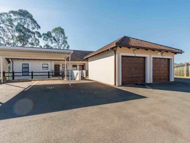 2 Bedroom Apartment / Flat For Sale in Assagay