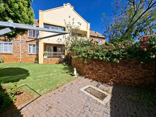 2 Bedroom Apartment / Flat For Sale in Boardwalk Villas