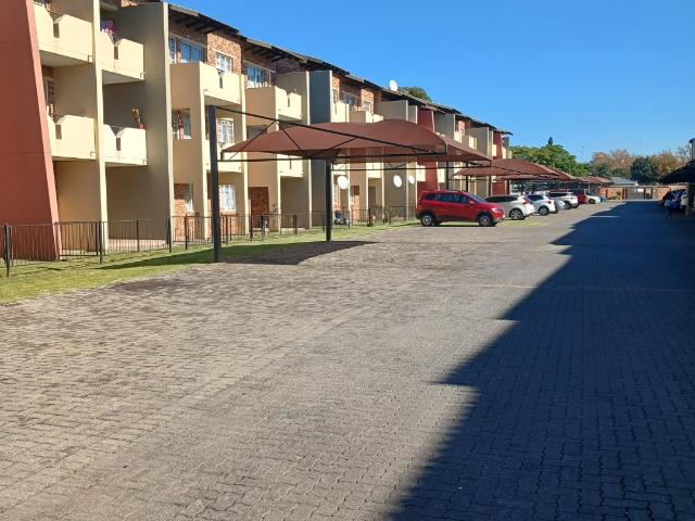 2 Bedroom Apartment / Flat For Sale in Boksburg East