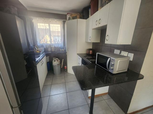 2 Bedroom Apartment / Flat For Sale in Baillie Park