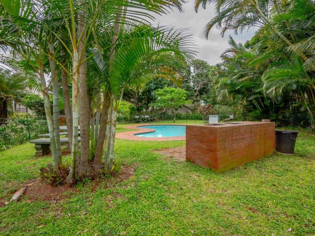 2 Bedroom Apartment / Flat For Sale in Ballito Central