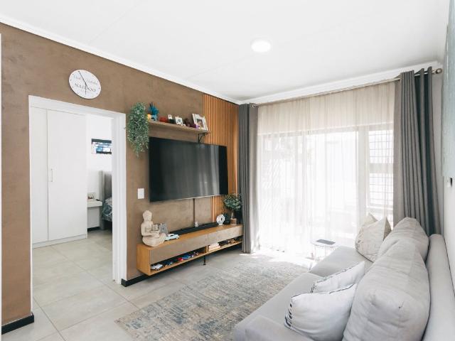 2 Bedroom Apartment / Flat For Sale in Beverley