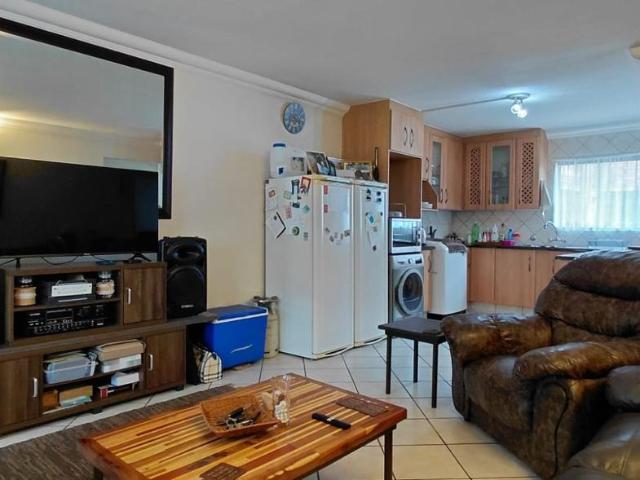 2 Bedroom Apartment / Flat For Sale in Beyers Park